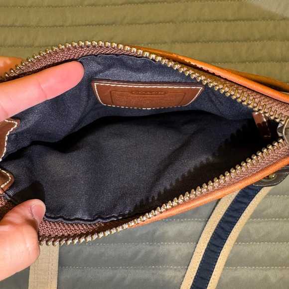 Vintage Coach crossbody denim patchwork purse - Picture 7 of 9